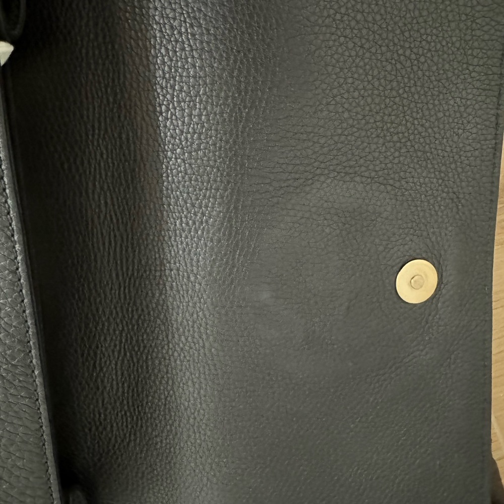 Gucci Black Leather Clutch - Picture 4 of 8